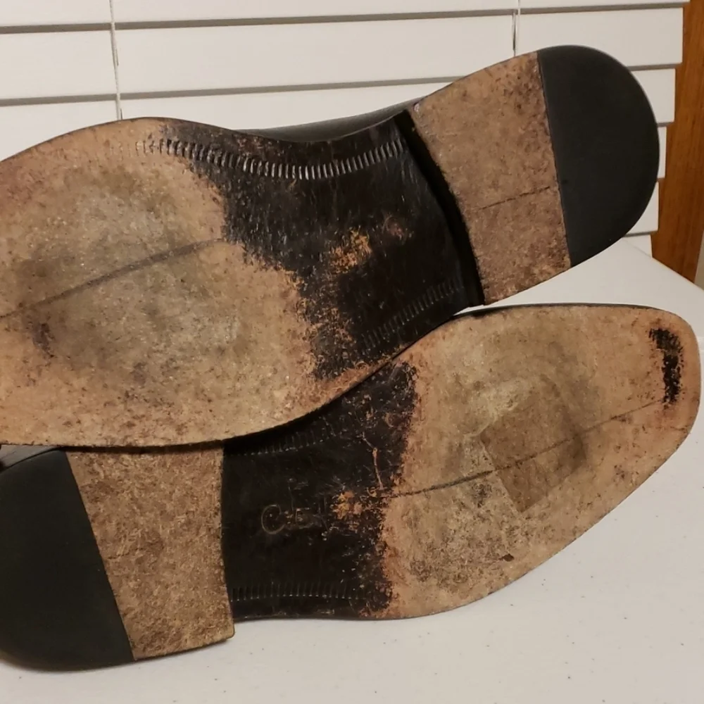 Cole haan leather square toe dress shoes laced